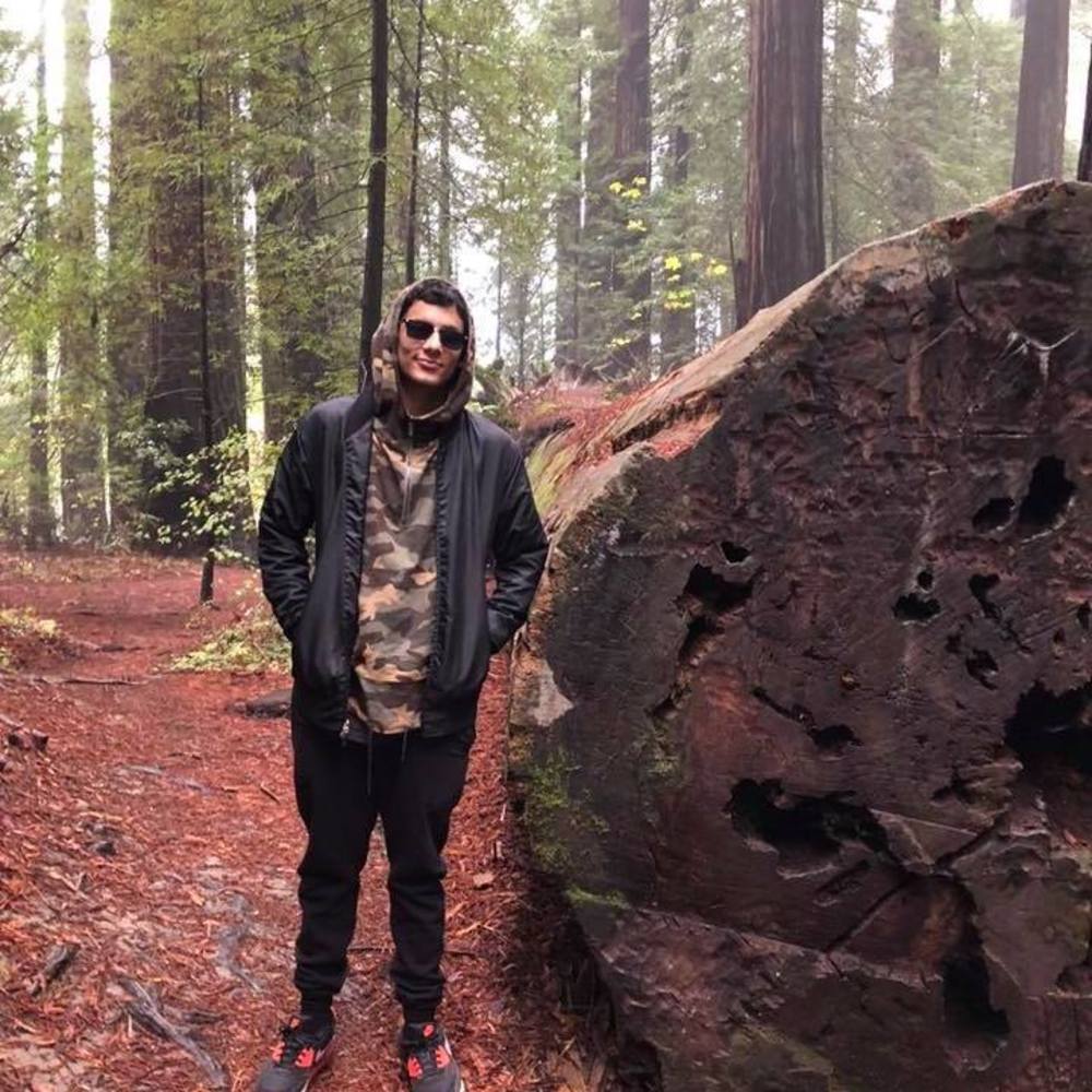 Meet your Posher, Jason